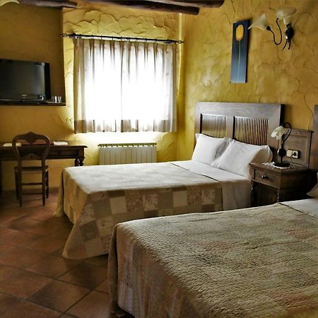 Mas La Trampa Hotel La Selva del Camp Ngoại thất bức ảnh