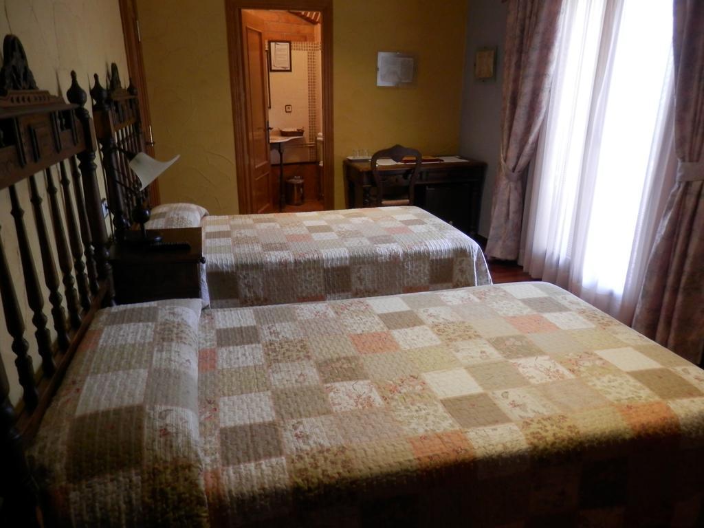 Mas La Trampa Hotel La Selva del Camp Ngoại thất bức ảnh